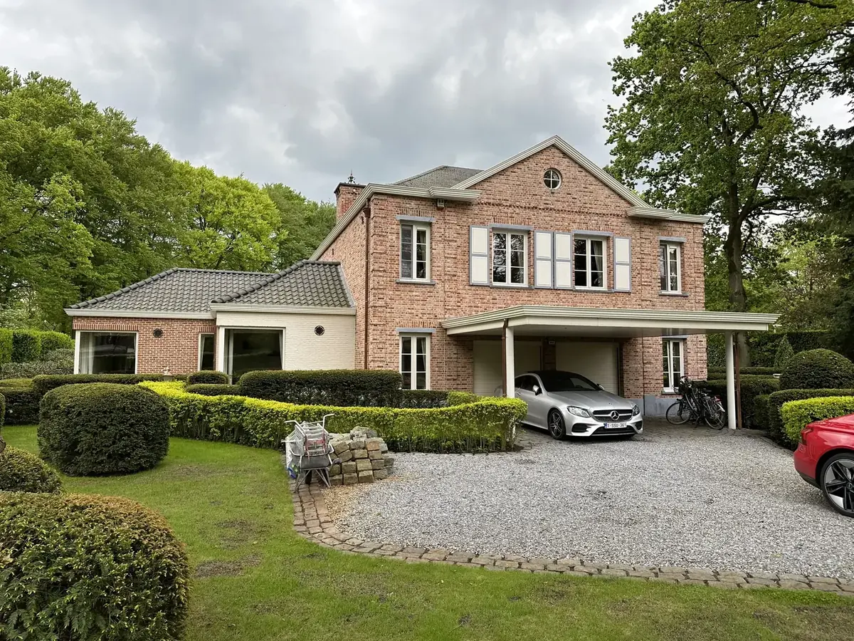 Dakreiniging en gevelreiniging realisatie West-Vlaanderen